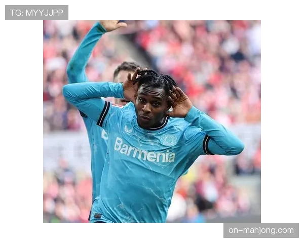 弗林蓬：我想在勒沃库森赢得冠军，然后再谈论未来